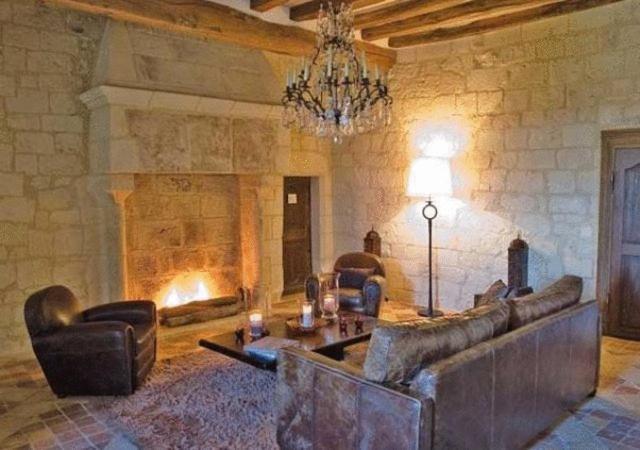 Chateau De Charge Hotell Tours Exteriör bild
